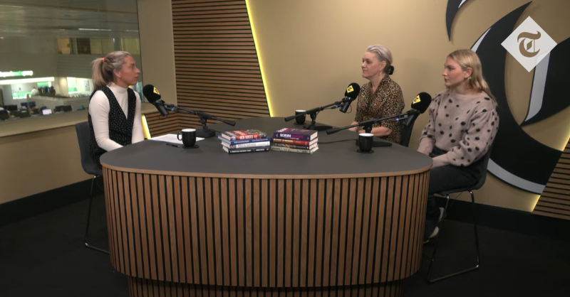 ThisGirlCanUK's tweet photo. Sitting with @LauraKenny31, @EllieBoatman and @AmyTruesade1 on @WomensSport, our Marketing Director, Kate Dale talks about the need for more body positivity and conscious behaviour around factors that affect women's exercise habits.

Listen to the full conversation on Spotify. 🎙️
