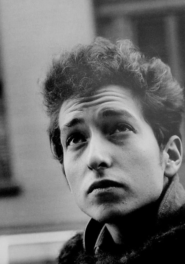 Bob Dylan poses for a portrait, Greenwich Village, NYC, 1963. 📸: Jim Marshall. #BobDylan #Dylan