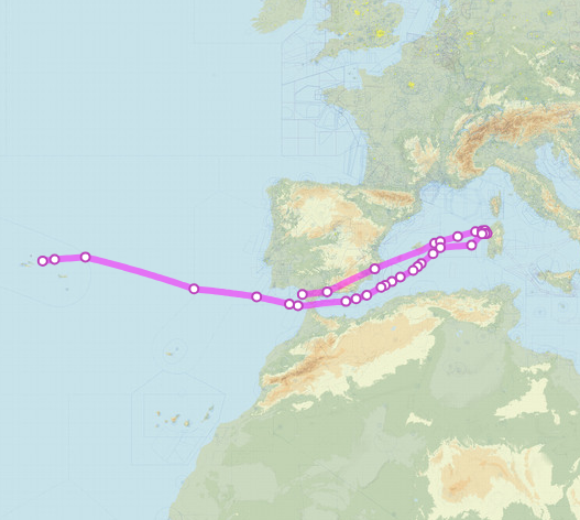 SirListenalot's tweet photo. #KC135 #AE0261 #BLUE61 out of Rota on its way to pick up #A10's #TABOR11 from Sigonella and drag them to Lajes. KC135 #AE0362 #BLUE62 (Rota -Lajes) will join in later https://t.co/Ry0b8H0hDp