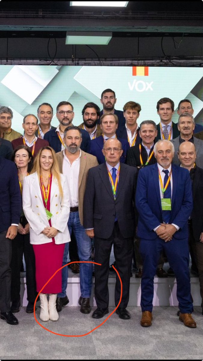 josevico4's tweet photo. El muy mucho español macho ibérico, quiere ser más alto.
Como esto, todo. https://t.co/uQqlVbbXdJ