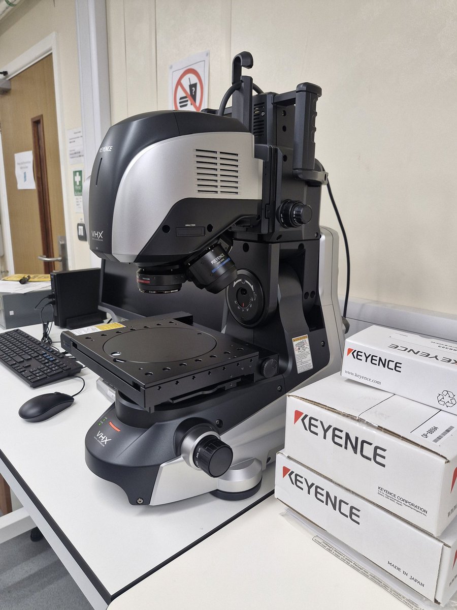 Lariense's tweet image. Very excited to present our new Keyence Digital Microscope! Innovative technologies for innovative research at @York_BioArCh @UniOfYork