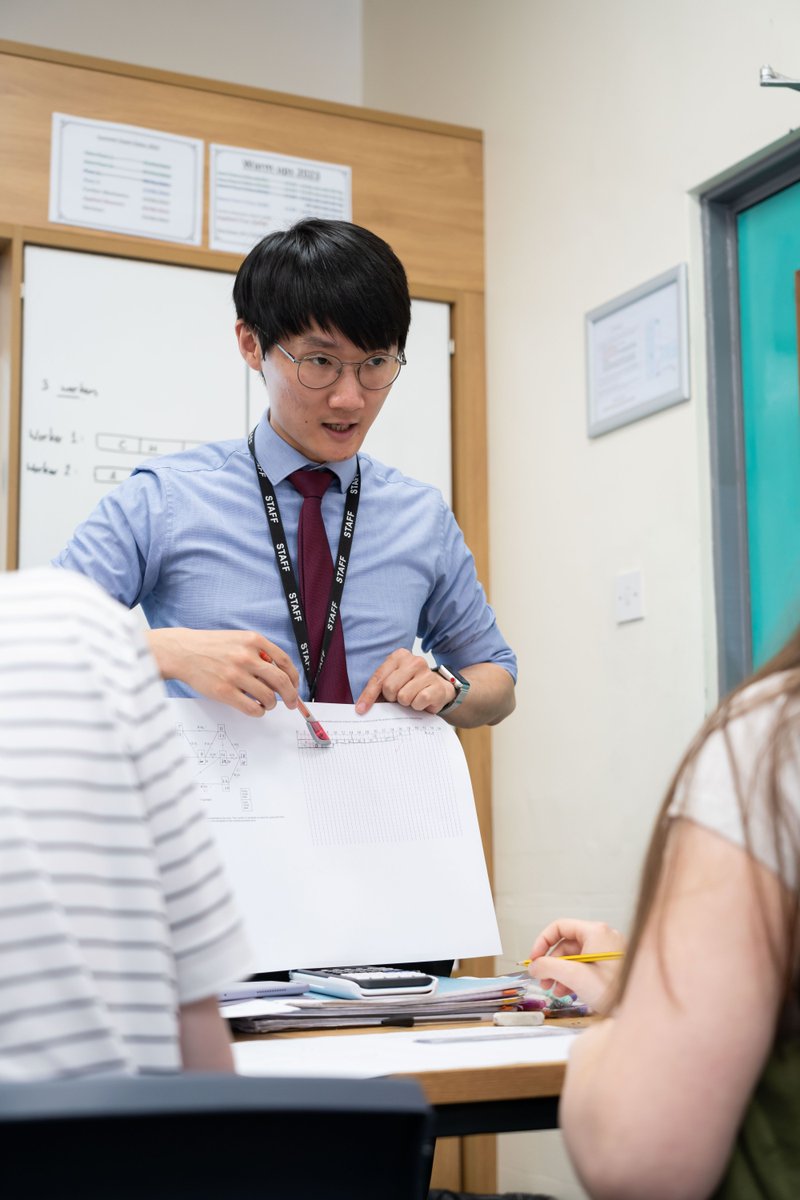 DSFCOfficial's tweet image. MATHS: 🔢

It’s Maths Week, a movement to share the joy of #mathematics with everyone. #Supercurricular resources and activities will be posted in the #STEM #GoogleClassroom throughout the week. Even if you do not currently study maths you are invited to join us!

#MWE2024