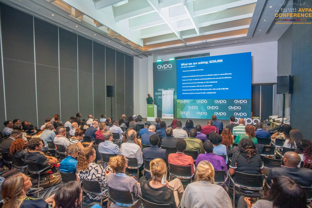 Adapt_Community's tweet photo. 🌍 At the @_avpa_ Conference in Nairobi, the #PrivABoo Pitch Event featured our 2nd Cohort of SMEs from Nigeria, Kenya &amp; Rwanda, presenting climate adaptation solutions to impact investors. Thanks to @GreenTecCapital for their support! https://t.co/AcZIz4cyHG