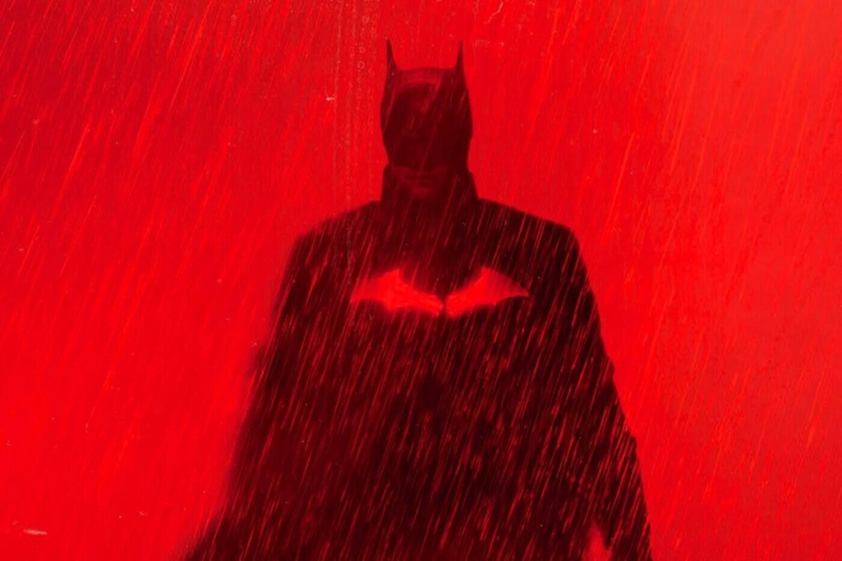 JVCom's tweet photo. The Batman 2 sortira le 30 septembre 2026 en France !

Colin Farrell y reprendra le rôle du Pingouin. L'acteur a révélé avoir signé pour 3 films Batman. https://t.co/EdKT2xxG6f