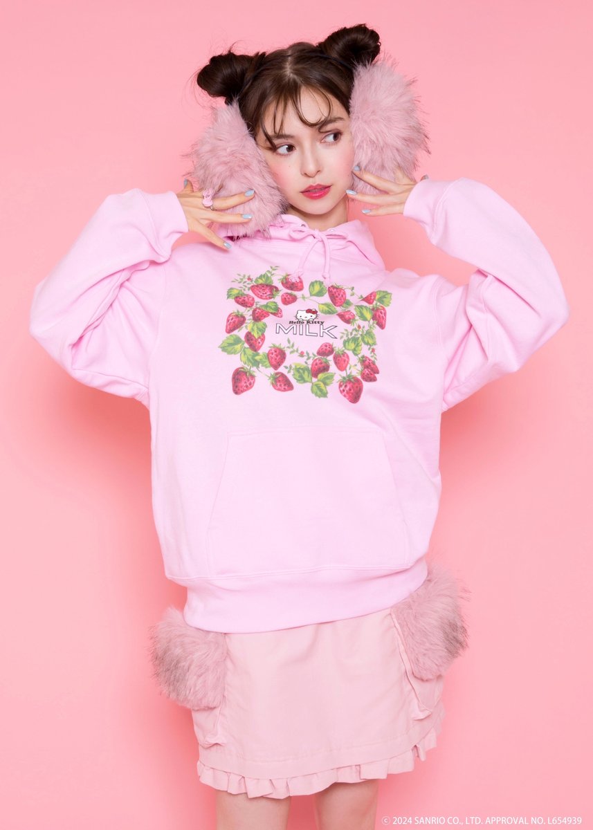 HELLO KITTY ♥ MILK Collaboration 】 50周年を迎えた