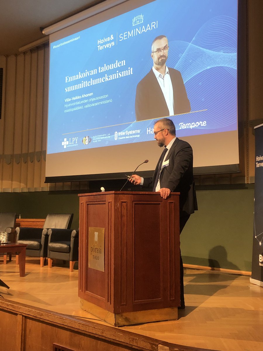 Hoiva & Terveys (@hoivajaterveys) on Twitter photo Hyvinvointialueet ovat pystyneet hillitsemään kustannuskehitystään, merkkejä näkyy jo - ensi vuonna näemme merkittäviä lukuja, sanoo <a href="/VilleVeikkoAhon/">Ville-Veikko Ahonen</a> #suurisoteseminaari Hyvinvointialueet ovat pystyneet hillitsemään kustannuskehitystään, merkkejä näkyy jo - ensi vuonna näemme merkittäviä lukuja, sanoo <a href="/VilleVeikkoAhon/">Ville-Veikko Ahonen</a> #suurisoteseminaari