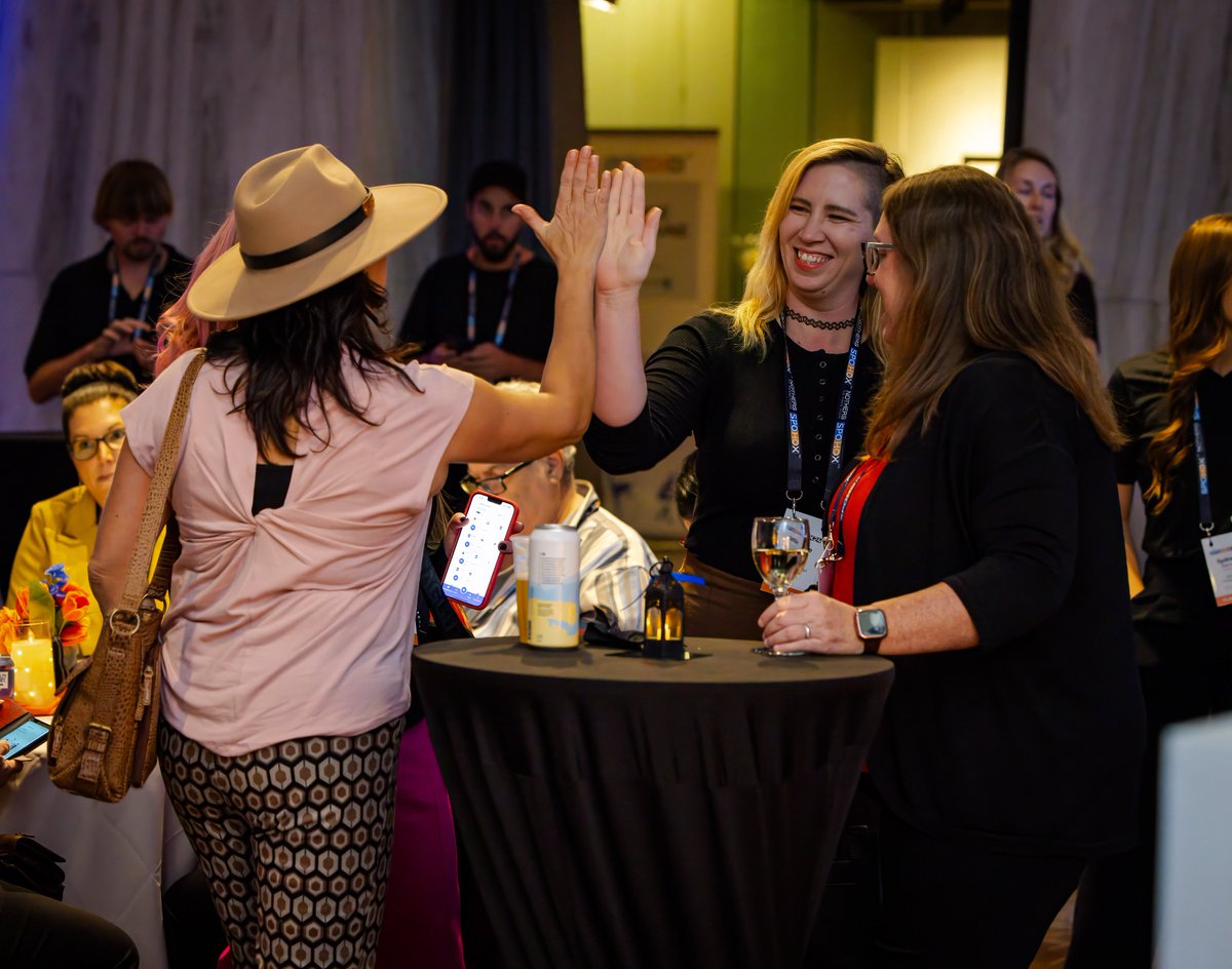 SPOHOXperience's tweet image. High fives to everyone who helped make Spo Ho Xperience™ such a success in Charlottetown last month!
Raise your hand in the replies if you had a great time!
#SpoHoX24 #SportHosting #SportTourism #SportTravel