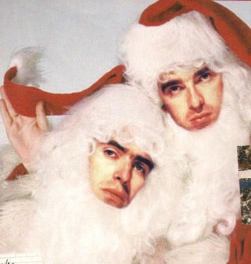 noelygseyebrow's tweet photo. @liamgallagher @75supernova oasis official christmas photoshoot leaked photos π±π± #hasitleaked https://t.co/qkPu9Ue6ir