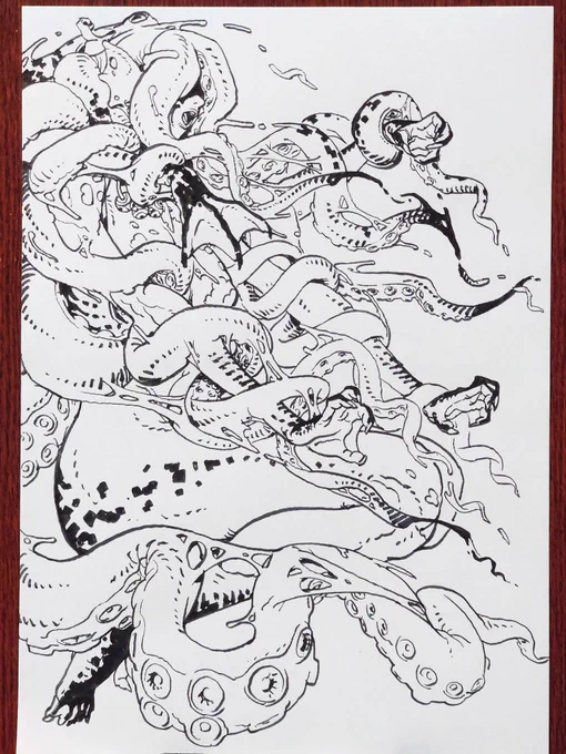 落書き、細ペンで見やすい絵より筆ペンでゴチャゴチャした絵を描くほうが好き、だけど集中力が求められるから一日一枚しか落書き出来ない。 