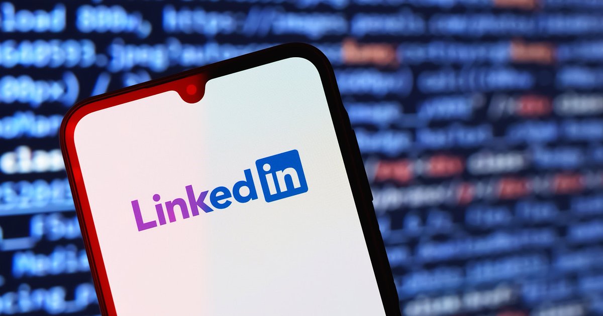 InTheBoxTweets's tweet image. A recent study finds LinkedIn video posts perform three times better than text content, but also highlights the different roles they serve. 🧐

#LinkedInVideo #LinkedInPosts #Engagement

👉 cstu.io/386e35