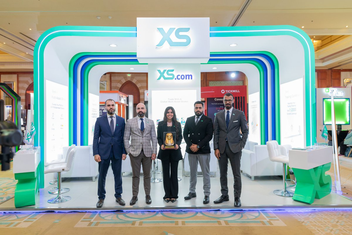 XScomAR's tweet photo. تفخر مجموعة إكس أس العالمية بإنجازها الجديد والمميّز بعد حصولها على لقب العلامة التجارية الأقوى عالمياً خلال مؤتمر سمارت فيجن الاستثماري في مصر 2024. تبرز هذه الجائزة المرموقة التزامنا بالابتكار والريادة في صناعة التكنولوجيا المالية.

#XScom #Awards #Egypt https://t.co/FRRAk5khOm