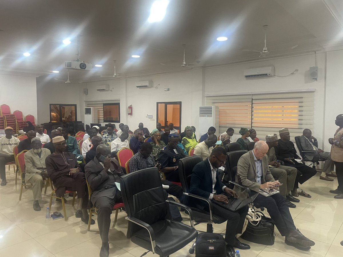 ramkdhulipala's tweet photo. Happening now. Launch of AgDataHub in collaboration with Mali Meteo and Africa Rice under the world bank funded AICCRA project. @cgiarclimate_WA @CGIARAfrica @ILRI @awhitbr https://t.co/c3GN8DijtS
