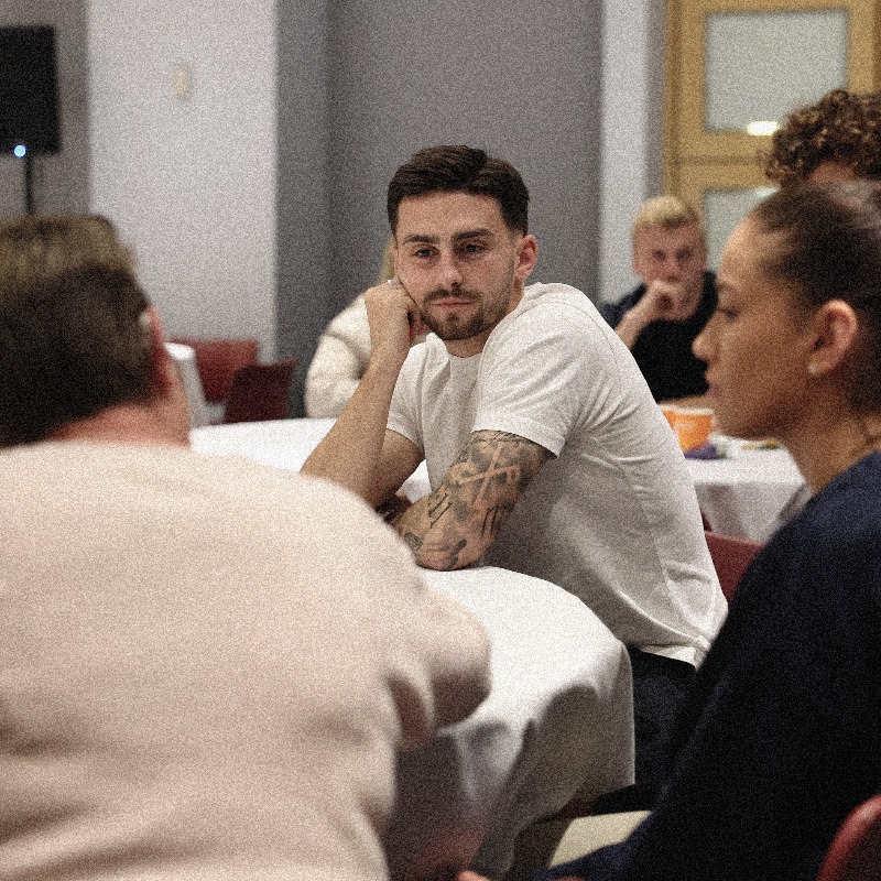 OUFCOfficial's tweet photo. Over 200 people gathered on a powerful evening for Oxford United’s first mental health workshop as part of the Club’s campaign, Can We Talk? 💛

Read more here ⤵