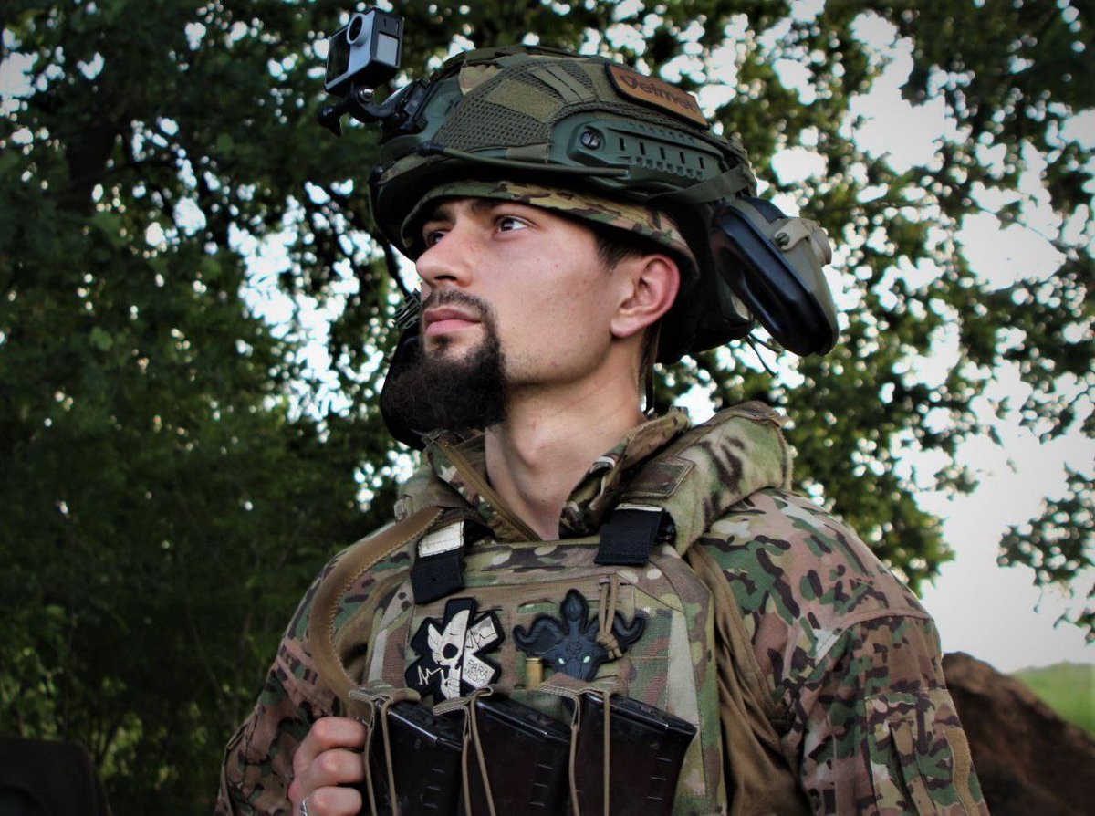 іскра? tweet media