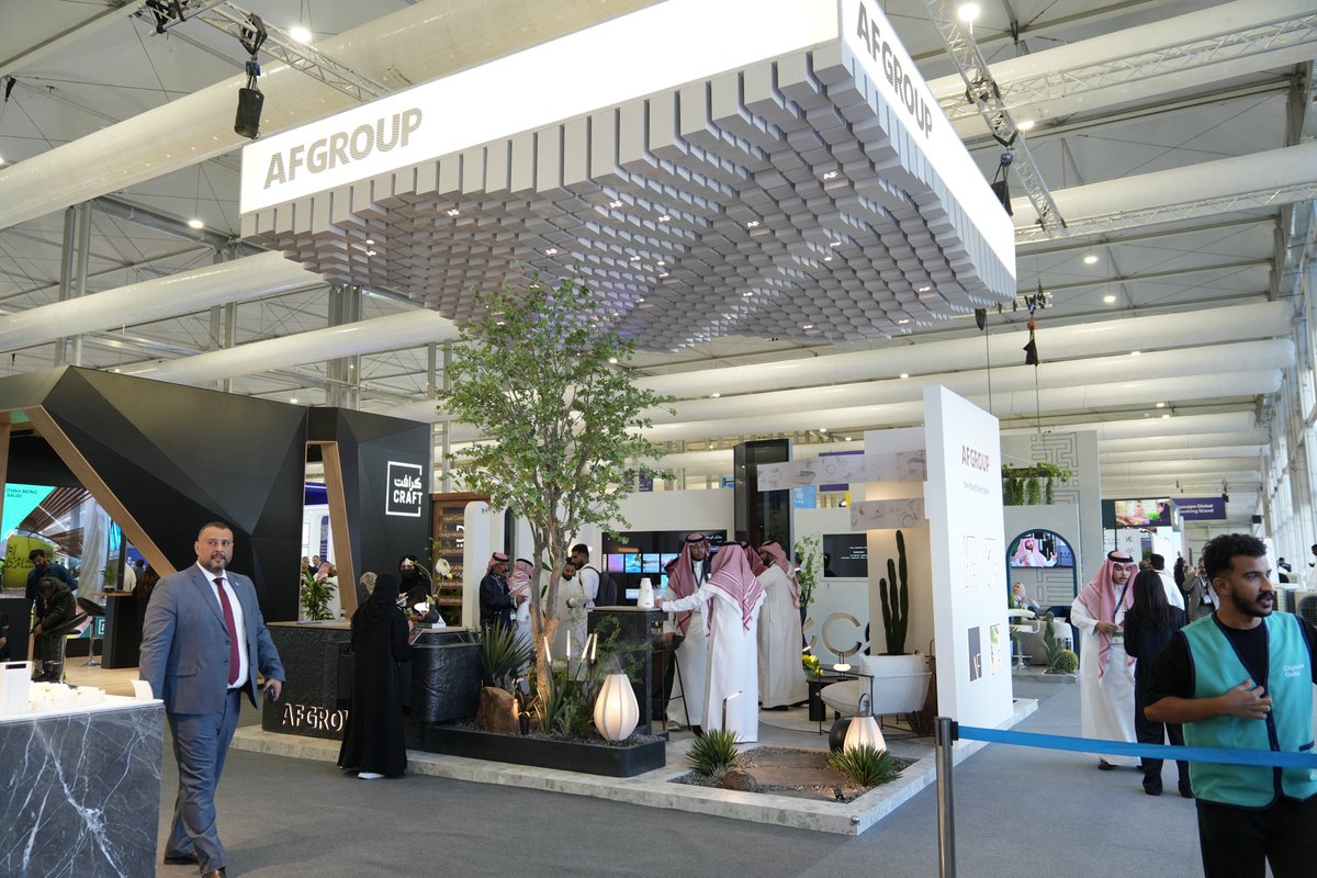 AFgroupSA's tweet photo. انطلقنا في اليوم الأول من معرض سيتي سكيب جلوبال
سعداء باستقبال زوارنا الكرام في جناح AF GROUP وتقديم أحدث أعمالنا وابتكاراتنا في مختلف التصاميم. تابعونا لاستكشاف المزيد من الفعاليات خلال الأيام القادمة
#AFGroup #CityscapeGlobalKSA #saudivision2030project https://t.co/OJzAzbRG0J
