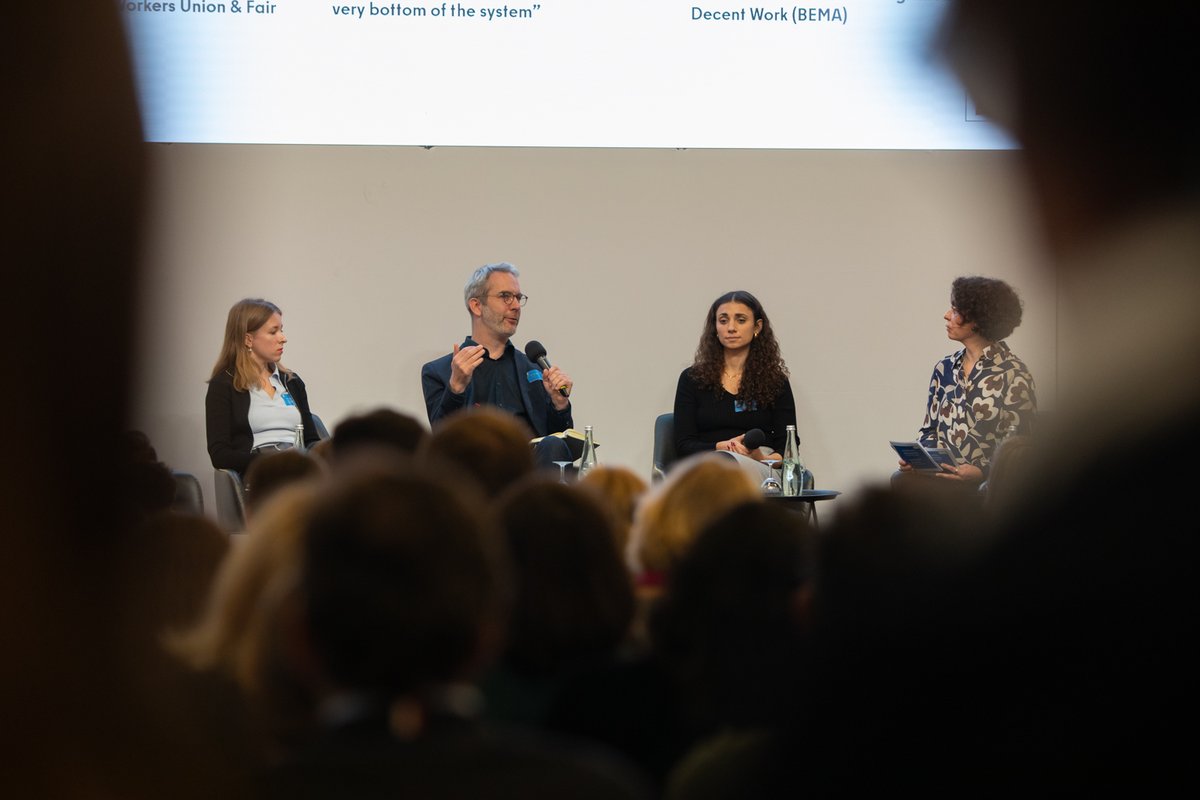 SenASGIVA's tweet photo. ❤️lichen Dank an alle Beteiligten & Teilnehmenden der Konferenz „Gemeinsam gegen #Arbeitsausbeutung – Gute Arbeit in Europa stärken“! Mit wichtigen Impulsen für Berlin machen wir uns weiter stark #GegenArbeitsausbeutung
#FightingLabourExploitation
ℹ️ +📺https://t.co/BSVnXy1bAh https://t.co/Q1E8T7l9Gj