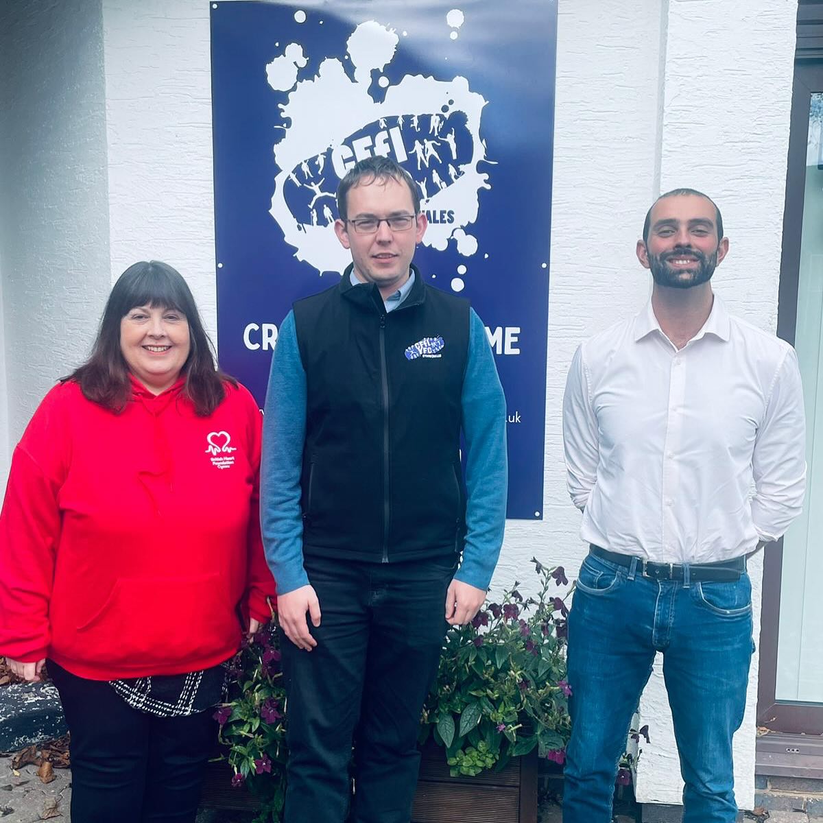 jayneylewis's tweet photo. We are delighted that Wales YFC Chair Dewi Davies  has chosen British Heart Foundation Cymru as his charity for the year.
We met with Dewi and the YFC Team to discuss how Wales YFC can support by raising awareness and much needed funds for the charity.
#yfcwales  #wales #cymru https://t.co/vgbn07BIZJ