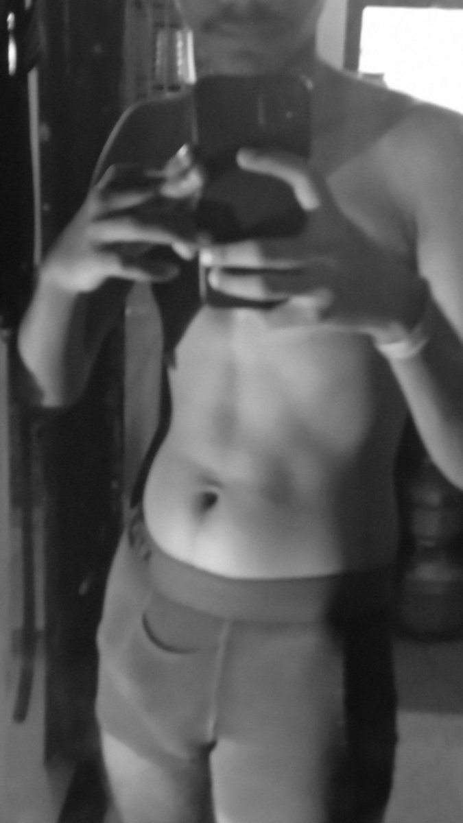 Cosmos_boyss's tweet photo. I'm too horny ✊💦 https://t.co/48zqVEbJfU