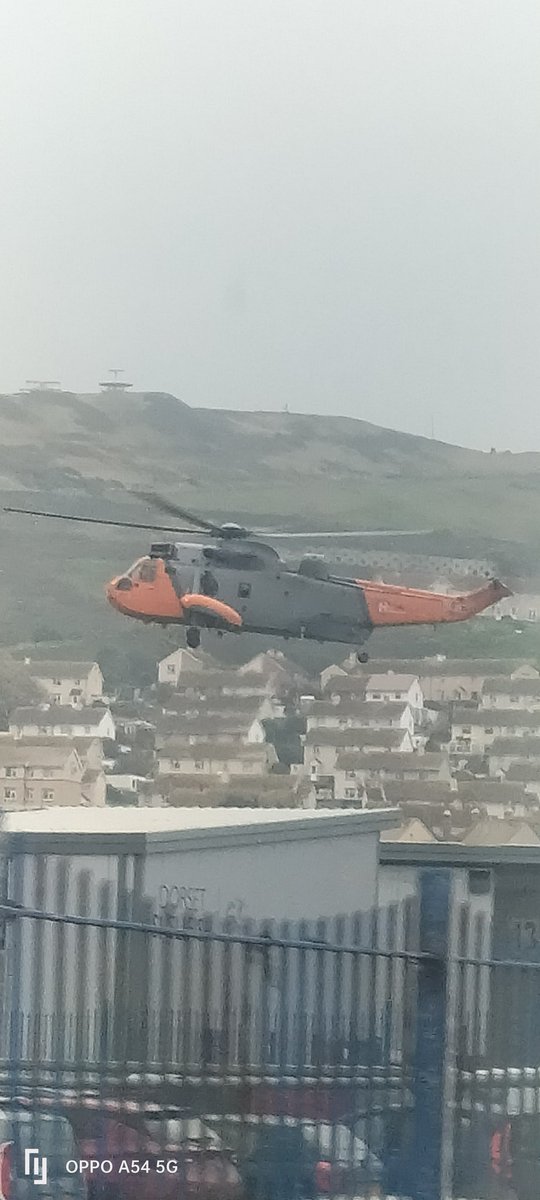 AytonJustyn's tweet photo. #Pictures of #HeliOperations #helicopter on #portland on 7/11/24. #dorset #photography https://t.co/uN1FiJM9Dw