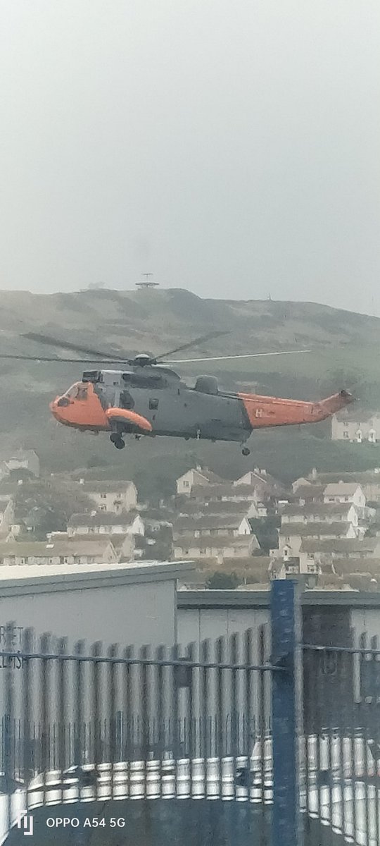 AytonJustyn's tweet photo. #Pictures of #HeliOperations #helicopter on #portland on 7/11/24. #dorset #photography https://t.co/uN1FiJM9Dw