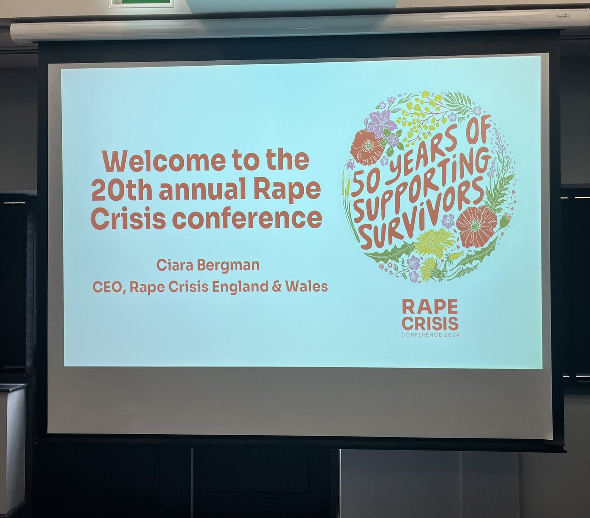 Danielle.vincent tweet media