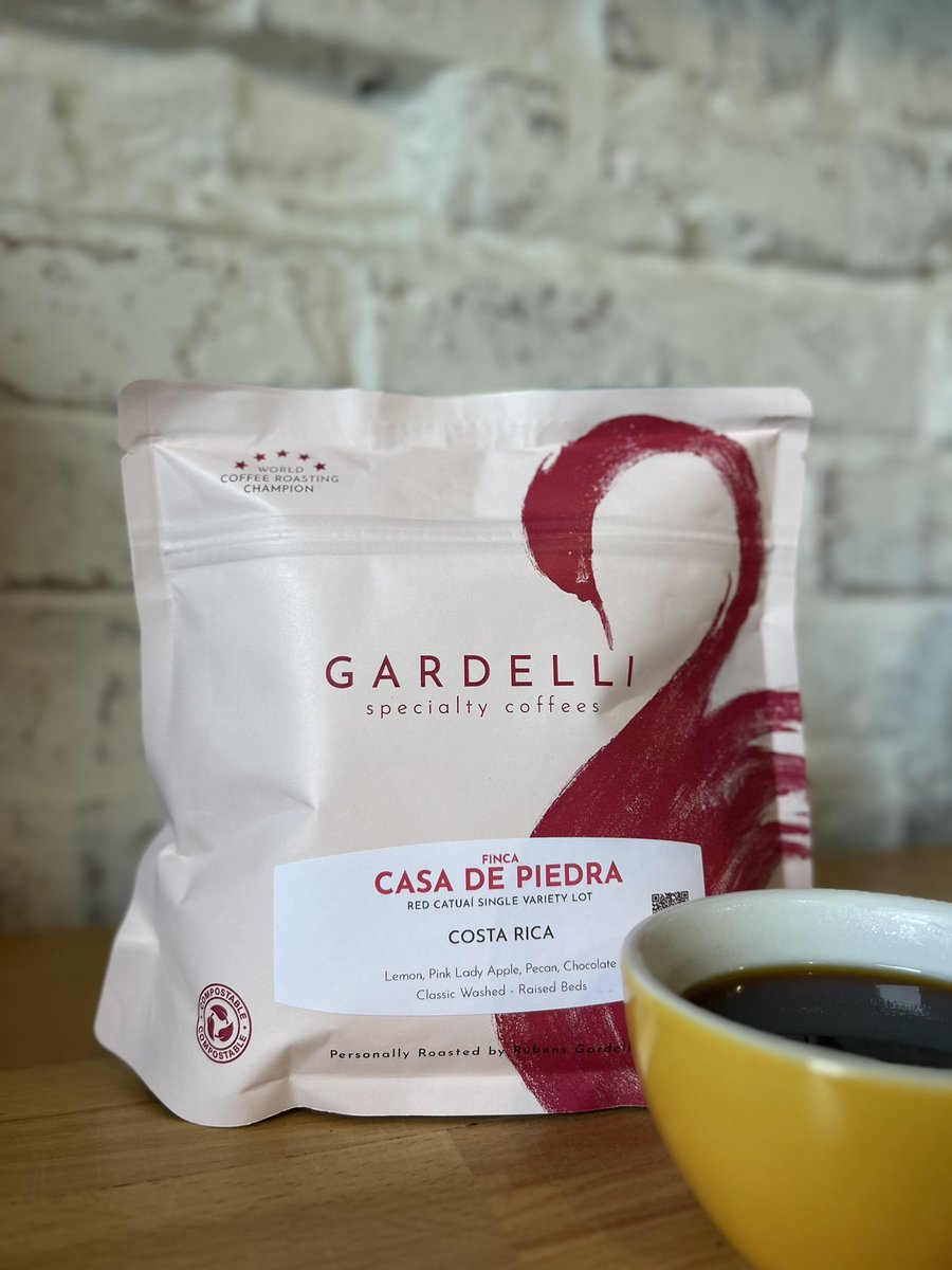 iris_kotrik's tweet photo. Malo kavy tu mame ☕️
Tato sa bude pacit @BarbinkaLucy
od svetoveho sampiona🤌
#PinkDifferent https://t.co/uW0YeoiHYZ