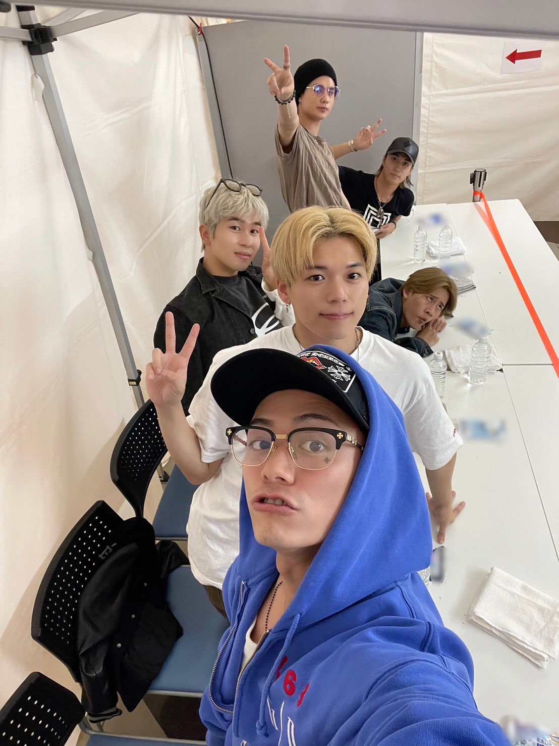 BALLISTIK BOYZ サイン入りチェキ　値下げしました 116250-19-