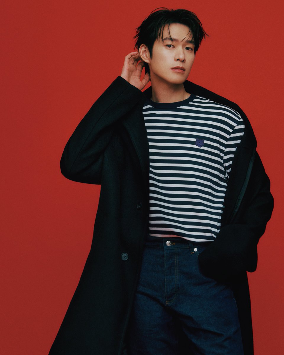 Maison Kitsuné Brand Ambassador, Wei Daxun, redefining laid-back sophistication with timeless Maison Kitsuné staples
#MaisonKitsune #WeiDaxun