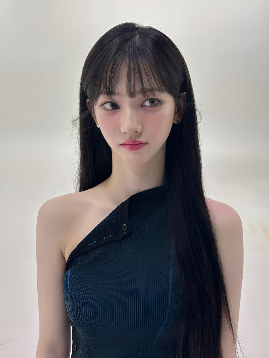 hourly karina (@hourlykrn) on Twitter photo 