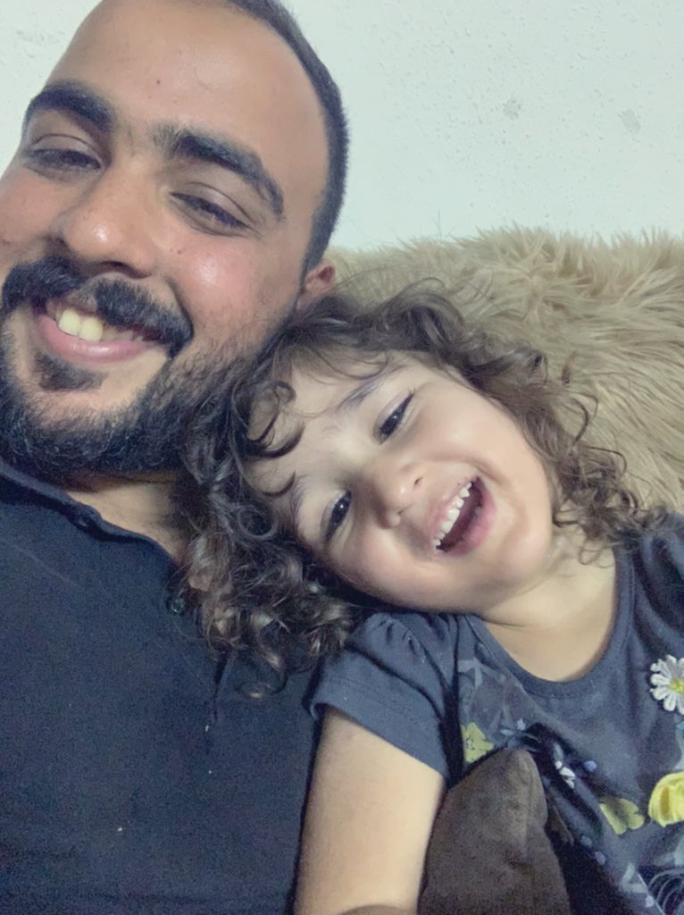 mhamadhs66's tweet image. THIS IS NOT MIKU, BUT HER SMILE DESERVES  SURVIVE

We must all work together to evacuate this child and save her life and restore her usual smile
She deserves better than what she is living. She doesn&apos;t deserve to die here if you don&apos;t help her,who will
gofundme.com/f/help-mohamme…