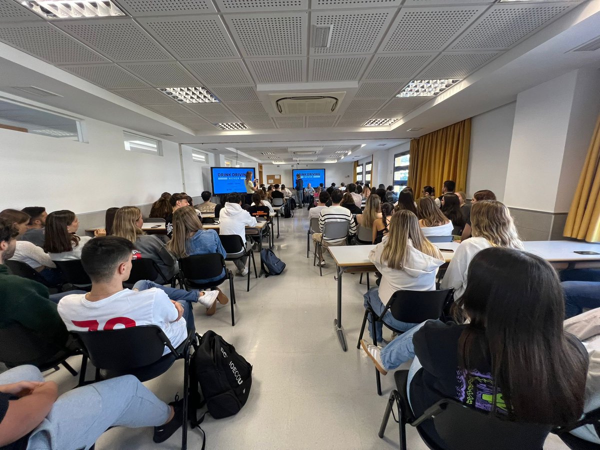 CifalMalaga's tweet photo. Comenzamos una nueva edición de la campaña de sensibilización del uso del alcohol al volante, que en esta ocasión lleva por título “Drink driving never”. Muchas gracias a @EadeUniversidad por abrirnos sus puertas un año más https://t.co/UiUqi0RWZi