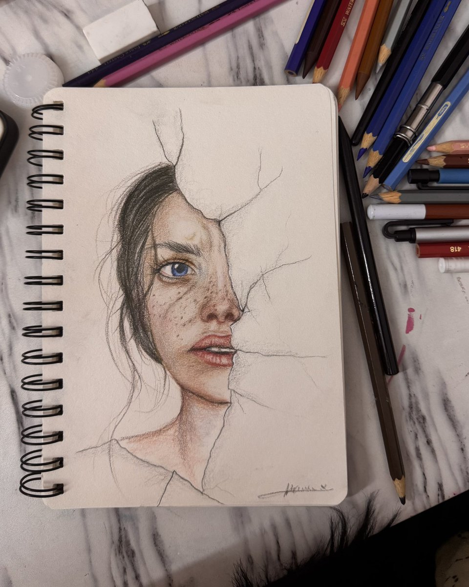 Marwalbulushi's tweet photo. @alamalrsm 👩🏻‍🎨 https://t.co/xkEzyshO1m