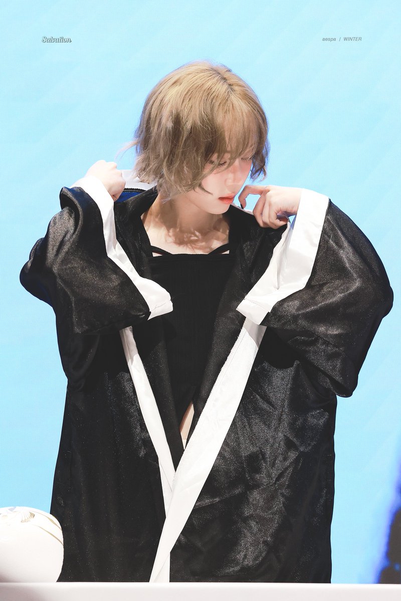 241102
#에스파 #윈터
#aespa #WINTER