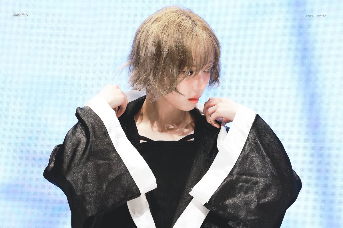 salvation_0101's tweet photo. 241102
#에스파 #윈터
#aespa #WINTER https://t.co/sI7c2KOq1p