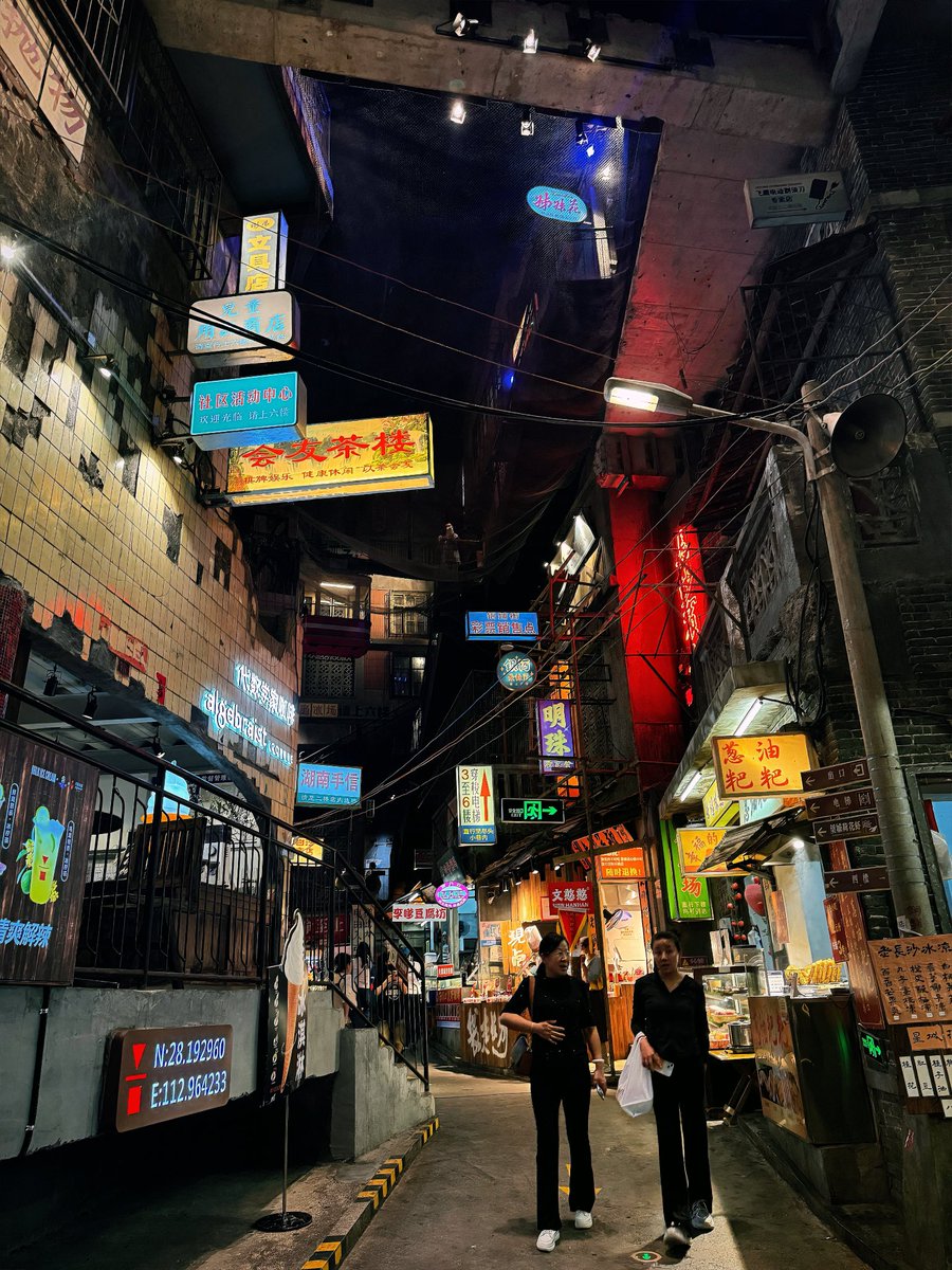 福利姬May8分享的黄推图片3 - 网红私拍内容