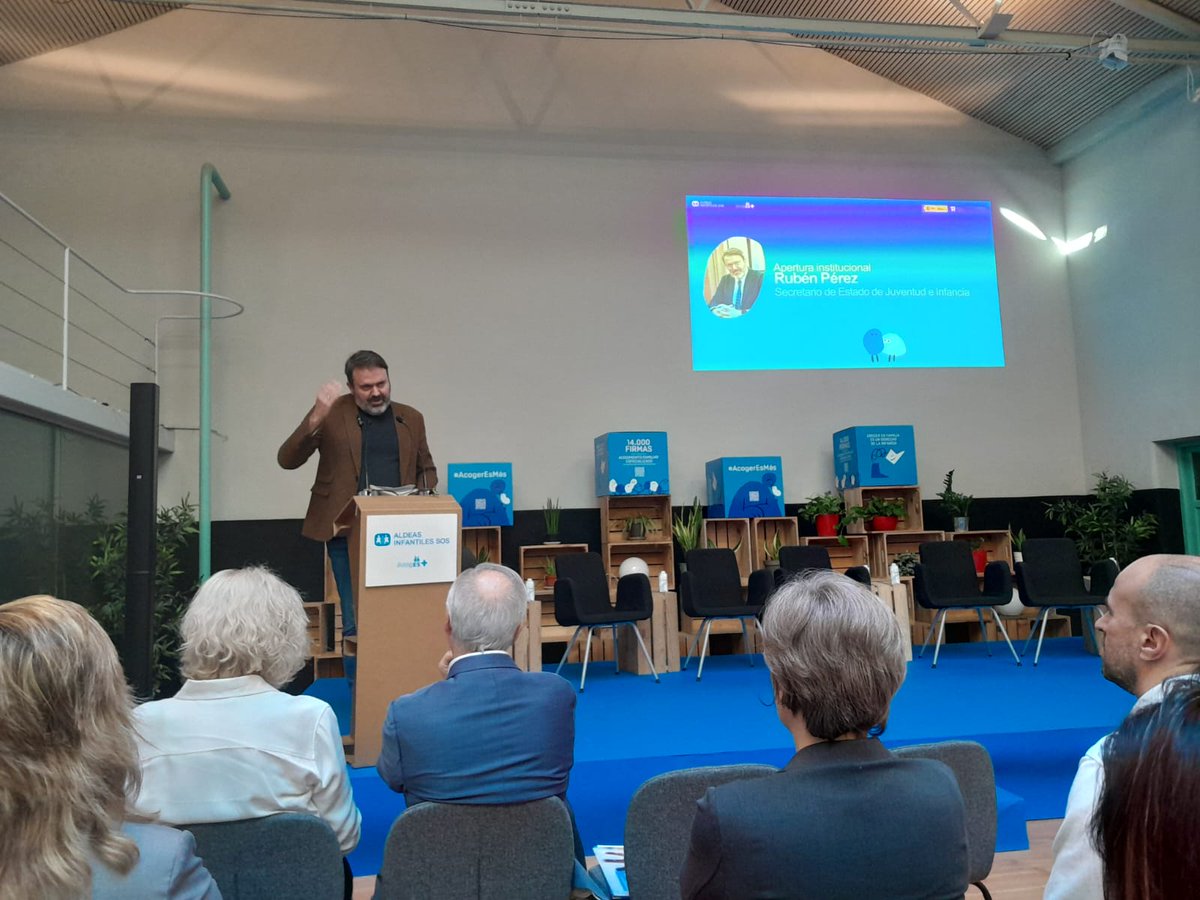 FEPA (@fepa_18) on Twitter photo 💙Asistimos al evento #AcogES+, un proyecto de acogimiento familiar especializado con dedicación exclusiva, organizado por <a href="/AldeasEspana/">Aldeas Infantiles ES</a> en <a href="/ImpactHubMAD/">Impact Hub Madrid</a>
🗣️"El modelo de protección debe velar por que el acogimiento familiar sea una realidad" <a href="/rubenperezEU/">Rubén Pérez Correa🔻</a> 💙Asistimos al evento #AcogES+, un proyecto de acogimiento familiar especializado con dedicación exclusiva, organizado por <a href="/AldeasEspana/">Aldeas Infantiles ES</a> en <a href="/ImpactHubMAD/">Impact Hub Madrid</a>
🗣️"El modelo de protección debe velar por que el acogimiento familiar sea una realidad" <a href="/rubenperezEU/">Rubén Pérez Correa🔻</a>