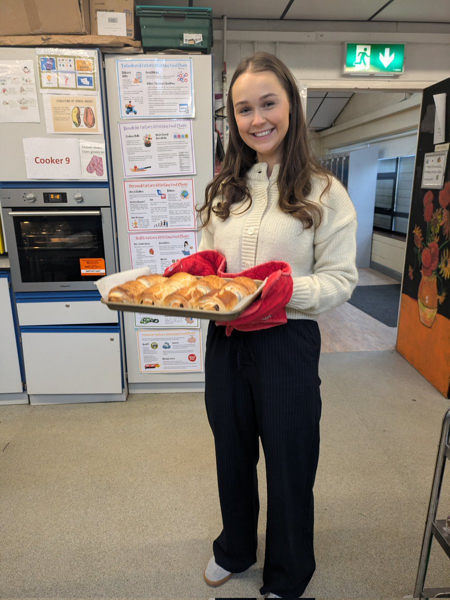 Plé agus Tae ar maidin #gaeilge24 <a href="/CnaG/">Conradh na Gaeilge ⭕️</a> <a href="/colmhuirecoed/">Coláiste Mhuire Co-Ed.</a> <a href="/Gaelbhratach_/">Gaelbhratach</a>