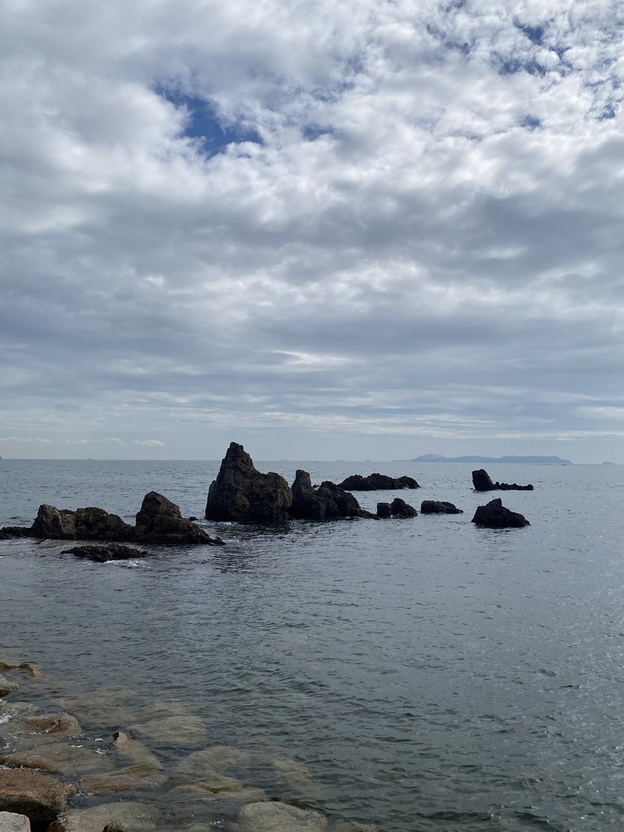 42x6SHhhviUkpLd's tweet photo. เมืองAkoทะเลสวยมากครับ🌊มีคนตกปลา🎣ผมก็อยากตกปลาที่นี่ทั้งวัน🤣🐟🐠🍣
#เฮียวโงะ #Ako #ทะเล #ศาลเจ้า #ปราสาท #Chushingura #OishiKuranosuke #เที่ยวคนเดียว #เที่ยวญี่ปุ่น https://t.co/OpQBRmPv2p