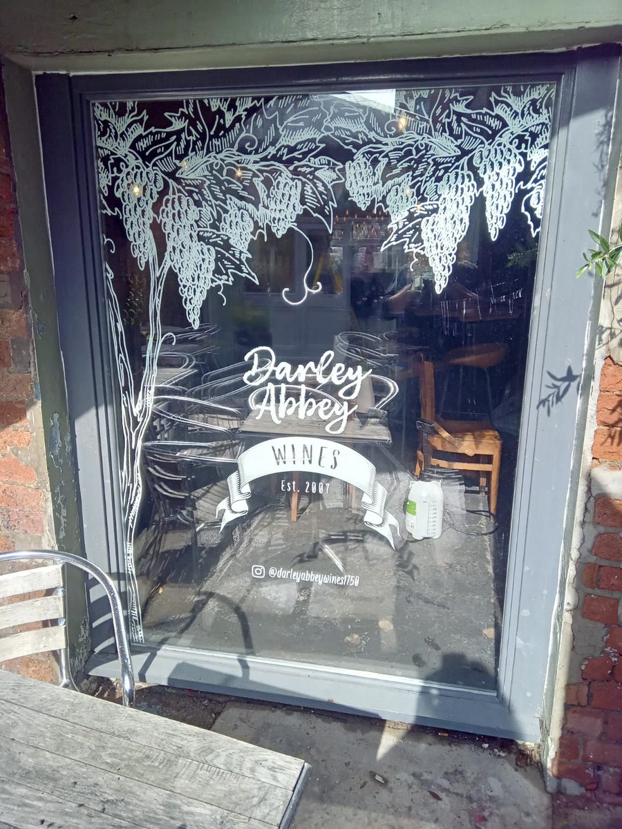HardySignsLtd's tweet image. Proud to showcase our latest work! We teamed up with @StimulatinMinds to create bespoke window frosting for @darleyabbeywine 🍷✨ The result? A timeless, elegant look for the cooler season. 

@MarketingDerby 

#Signage #WindowFrosting #Derby