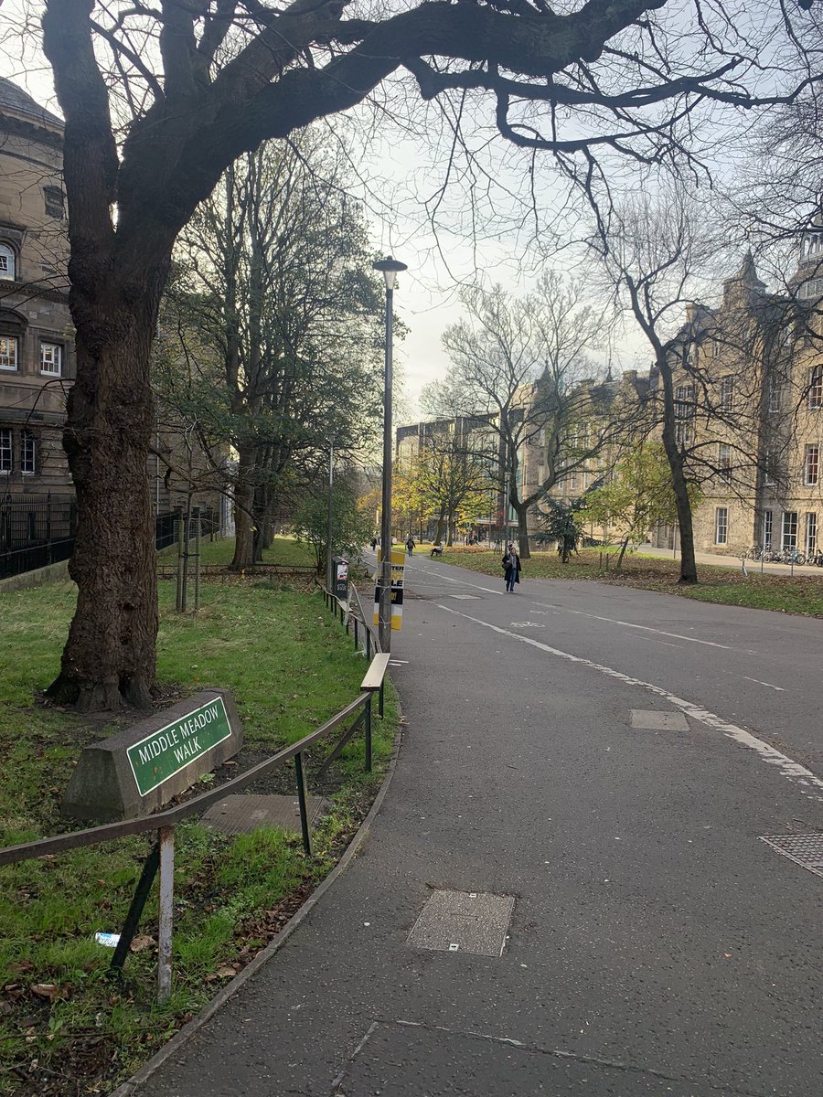 Louisa Semlyen tweet media