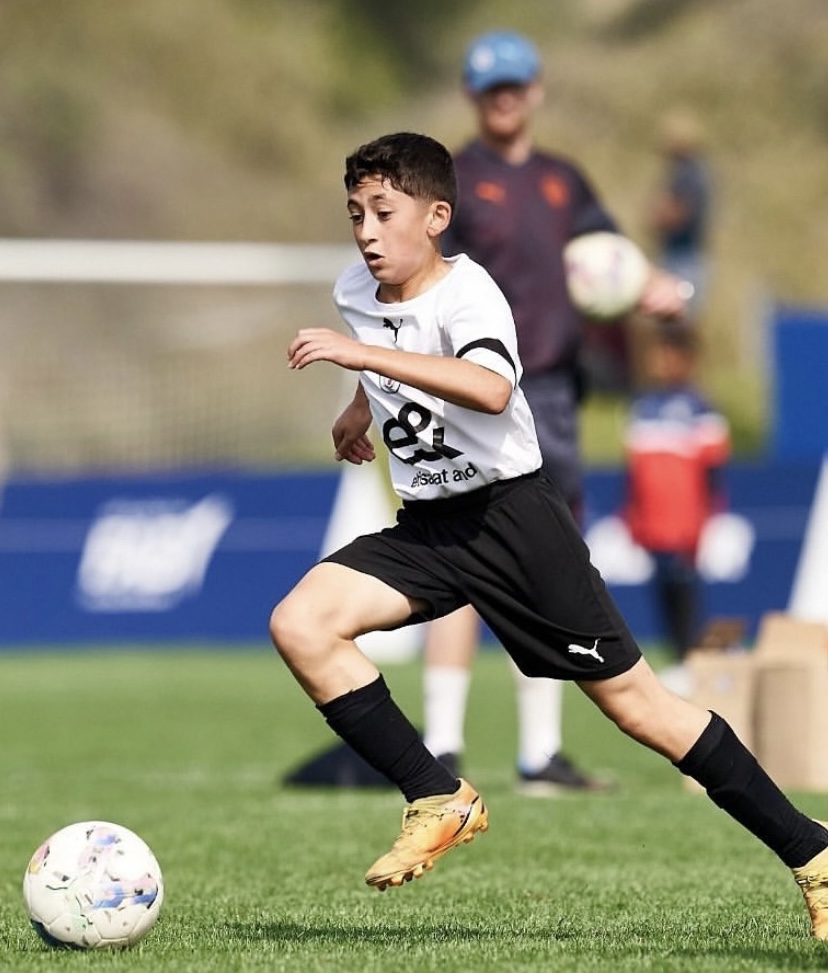 Meet Bilal Massouti, an ambitious iCademy Middle East student balancing the demands of a promising football career and high school studies. 
​
#AmericanOnlineSchool #Homeschool #StudentSpotlight  #StudentAchievement