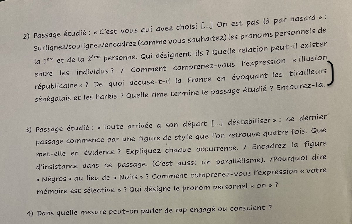 🟡 Une professeur de français du CFA de la FDME d’Évry a étudié avec ses élèves de 1ère une chanson du rappeur Kery James.

Le texte est un pamphlet accusateur du passé colonial, et accuse la France d’être islamophobe et xénophobe.

👉 Rejoignez les Parents Vigilants pour vous