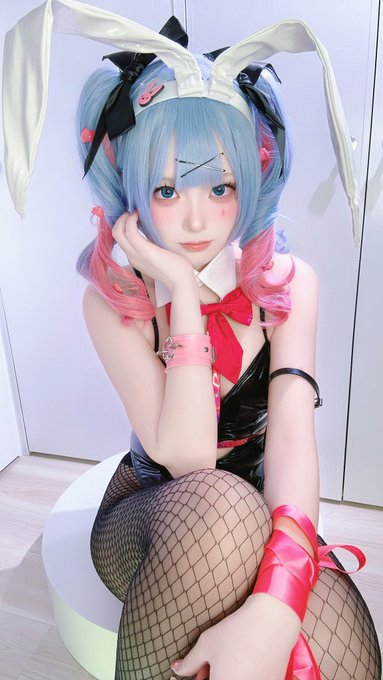 Twitterのコスプレ画像21