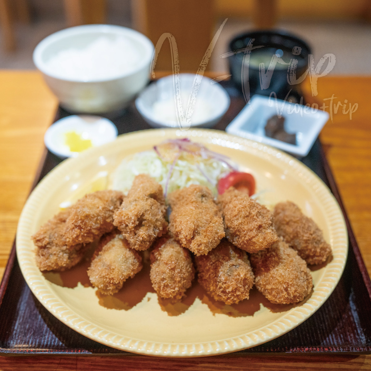 vtrip_jp's tweet photo. 京都 売り切れ必至！お皿いっぱいの夢のような特大カキフライが名物の老舗洋食店！おおさかや

Osakaya, a Western-style restaurant in Kyoto famous for its giant fried oysters!

https://t.co/dqBeghpes1 https://t.co/ZFdPfflIki