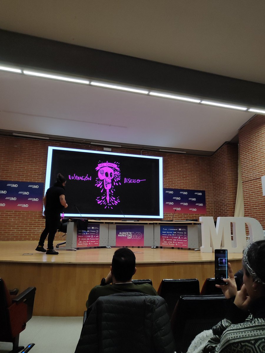 Excelentes ponencias del #AlbaceteMarketingDay 
#AlbaceteMarketingDay2024 hasta ahora, organizada por <a href="/CuarteroAgurcia/">CuarteroAgurcia</a> y el Dpto de Marketing de <a href="/ftaadcee_ab/">Facultad de Ciencias Económicas y Empresariales AB</a> dirigido por <a href="/magborja/">Miguel-Ángel Gómez-Borja</a> 

¡Con ganas de más! 👍🏻