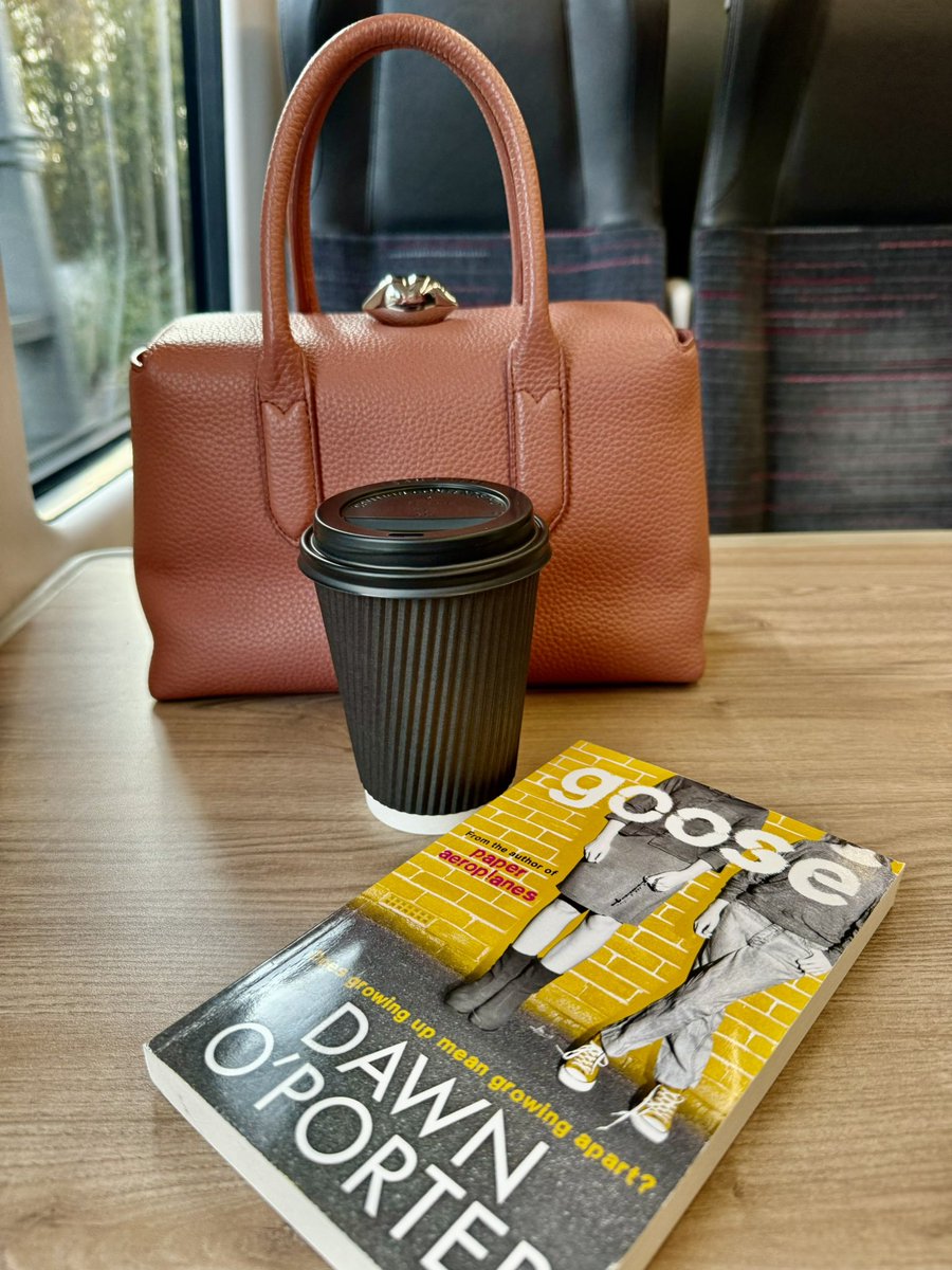 En route to Birmingham for the Mother’s Birthday day out! Lunch at The Ivy and hopefully she’ll then get to have a birthday hug from <a href="/AlfieBoe/">Alfie Boe OBE</a> and <a href="/mrmichaelball/">Michael Ball OBE💙</a> at their album signing! 

<a href="/ballandboe_/">Ball & Boe</a>