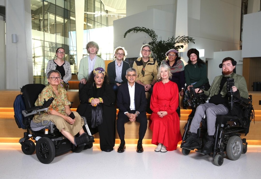 DYSPLA_Festival's tweet photo. New #libertyfestival advisory board: @zitabaracuk @zackmennell
@jamierhale
@naomi_writes_death
Chas de Swiet
@VitalXposure
@maria_oshodi
@elle_in_uk
@paul_anderson_morrow
@simon.mckeown
@dyspla_festival
#LibertyLDN #DisabilityArts #ArtsOpps #Wandsworth2025 #LBOC2025 https://t.co/1Xu2dmGu7X