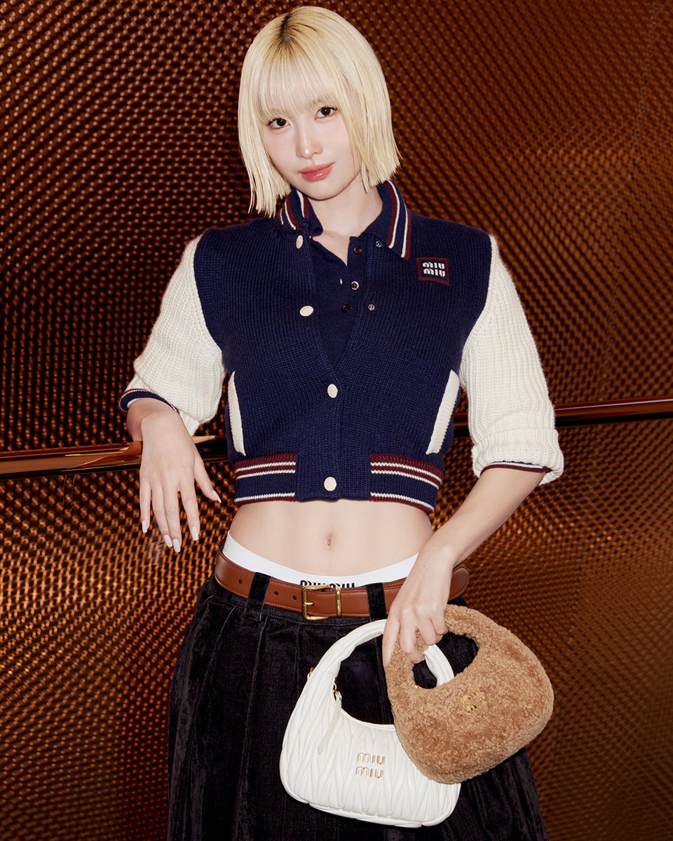 MIUMIUofficial's tweet photo. #Momo celebrated the launch of her Miu Miu Select curating a highly personalized collection of her favorite ready-to-wear, bag, shoe, jewellery and eyewear pieces from the latest Miu Miu Holiday collection on November (cont) https://t.co/06wBUGcIc7 https://t.co/erTlx0oseZ