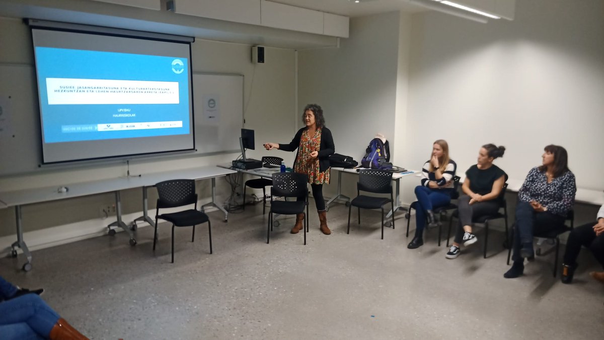 MGezuAmun's tweet photo. We continue with the presentation (framework) of the SUSIEE project and share some emotions about it https://t.co/9tquwsP7KM