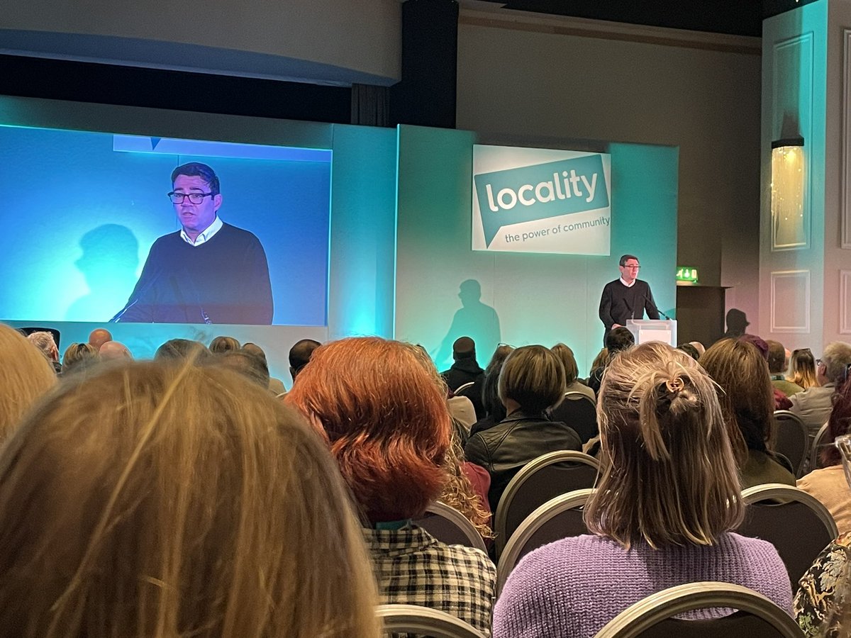 "Gov needs to trust community organisations &amp; provide core funding to enable you to do what you do day in day out."

*Spontaneous round of applause*

Hope to get beyond silos - we have an opp to reimagine systems from bottom up **for people** 💡

#CommunitiesInControl #Reimagine